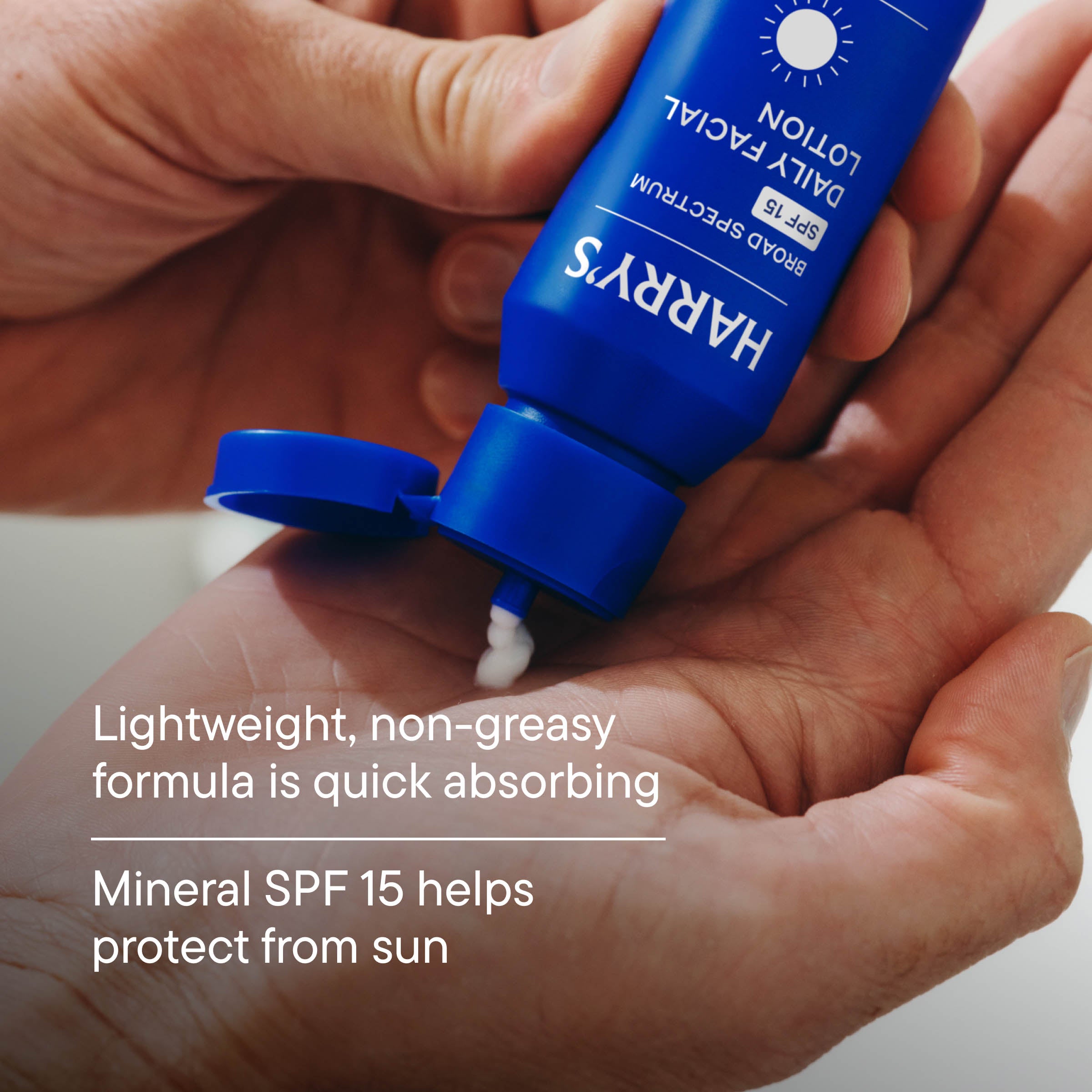 Daily Facial Lotion SPF 15 1.7oz - Fresh Bathroom Grooming Kit