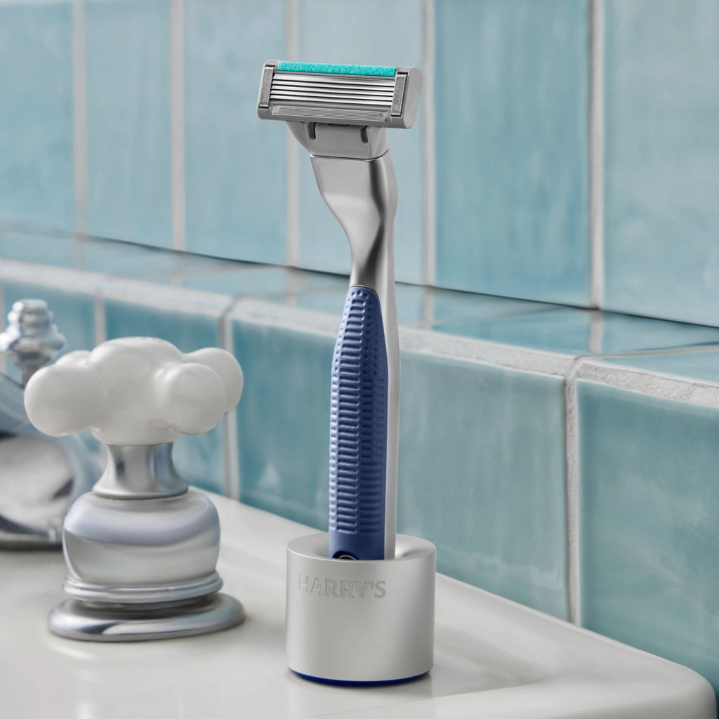Harry's Plus Razor Stand - Classic Close Shave Tools