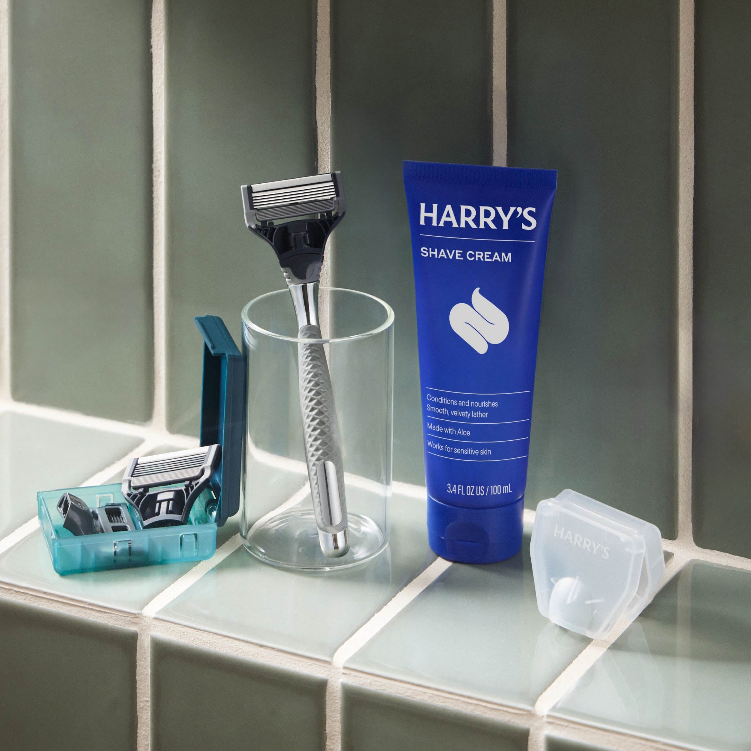 Harry's Original Shave Set - Routine Ready Razor Handle